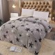 Pătură Cocolino cu blăniță 200x230 cm – moale, călduroasă și premium - Gri, model stele, PBC-054 Paturi cu Blanita