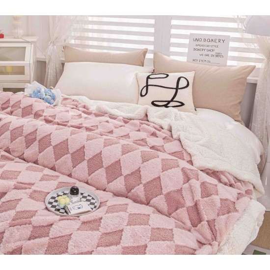 Pătură Cocolino cu blăniță 200x230 cm – moale, călduroasă și premium - Roz, model romburi, PBC-047 Paturi cu Blanita