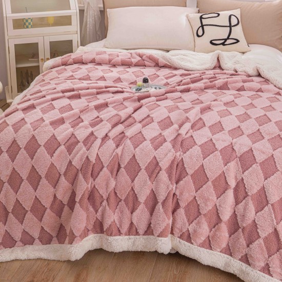 Pătură Cocolino cu blăniță 200x230 cm – moale, călduroasă și premium - Roz, model romburi, PBC-047 Paturi cu Blanita