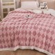 Pătură Cocolino cu blăniță 200x230 cm – moale, călduroasă și premium - Roz, model romburi, PBC-047 Paturi cu Blanita
