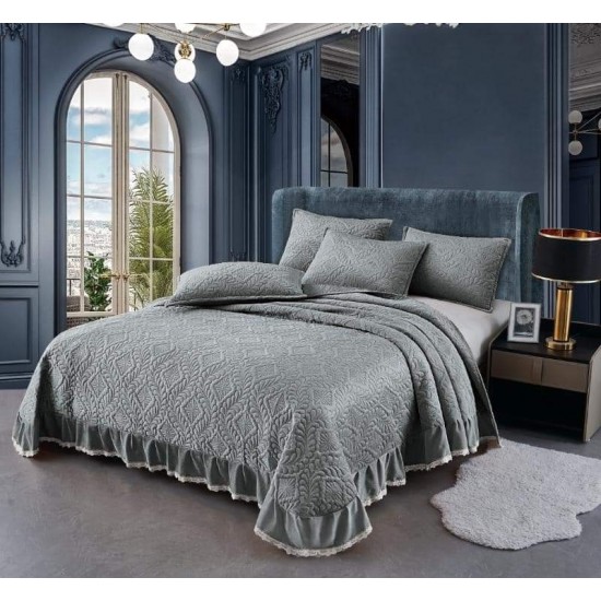 Cuvertura pat dublu, 3 piese, Catifea Matlasata cu Volane, Gri, CCB-040 Cuverturi catifea lux cu volane Cuvertura pat dublu, 3 piese, Catifea Matlasata cu Volane, Gri, CCB-040 Cuverturi catifea lux cu volane