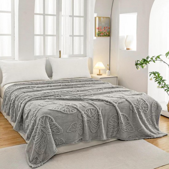 Patura Pufoasa COCOLINO 200 x 230 cm, imprimeu FLUTURI, Gri deschis, OTM-046 Oferta Trio Mix 199