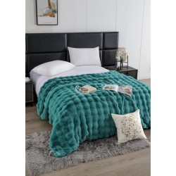Patura CoCoLiNo Pufoasa din Blanita artificiala de iepure, 200x230 cm, Vernil, PCI-019