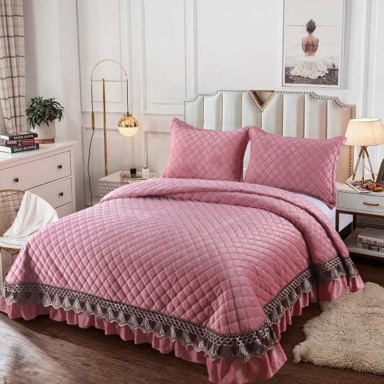 Set Cuvertura de Pat din Catifea cu Broderie Aurie, 235x255cm, Roz, CCB-049 Cuverturi Catifea Lux cu Volane