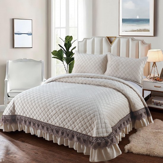 Set Cuvertura de Pat din Catifea cu Broderie Aurie, 235x255cm, Crem, CCB-051 Cuverturi Catifea Lux cu Volane