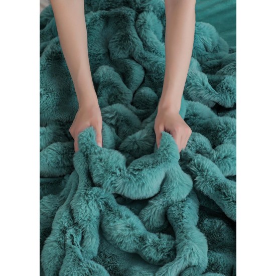 Lenjerie de pat, DeLuxe, cocolino tip blăniță iepure, 2 persoane, 6 piese, Verde, LCE-029 Lenjerii Blanita Iepure