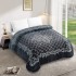 Patura Cocolino dubla si pufoasa perfecta pentru sezonul rece 200 x 230 cm, Gri-Alb, frunze, PCM-049
