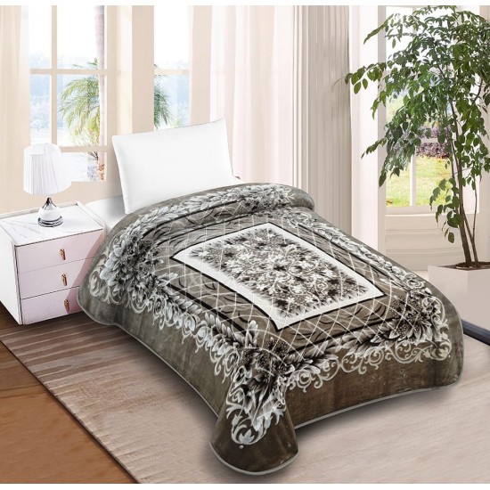 Patura Cocolino dubla si pufoasa perfecta pentru sezonul rece 200 x 230 cm, Bej-Crem, flori, PCM-052 Paturi Cocolino 3,5 kg cu Model