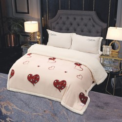 Pătură Cocolino cu blăniță 200x230 cm – moale, călduroasă și premium - Crem, model inimioare, PBC-003