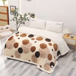 Pătură Cocolino cu blăniță 200x230 cm – moale, călduroasă și premium - Crem, model cercuri, PBC-004
