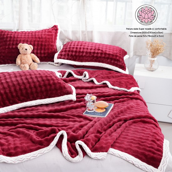 Pătură Cocolino 200x230 cm + 2 Fețe de Pernă – Rosu cu Margine Albă, Moale și Pufoasă, PCI-056 Paturi Blanita Iepure