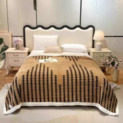 Pătură Cocolino cu Blăniță 200x230 cm – Model Brazi, Maro, PCT-036