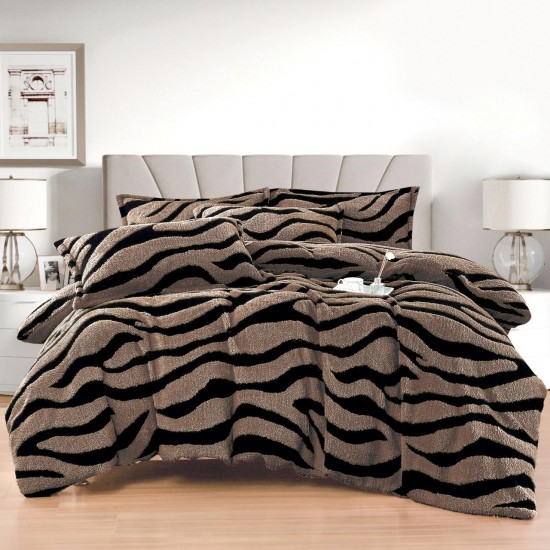 Lenjerie Cocolino 4 Piese Pat Dublu cu Cearșaf Elastic – Maro cu Dungi Negre, LCE-090 Lenjerii Blanita Iepure
