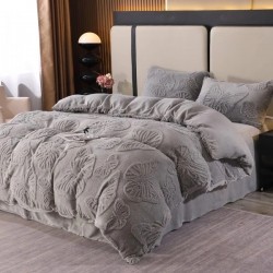 Set Lenjerie Pufoasa Cocolino cu Elastic, 4 Piese, Pat dublu, cu Imprimeu in Relief, Fluturi 3D, Gri deschis LEC-141