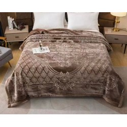 Pătură dublă groasă maro cu model elegant reliefat – moale și călduroasă 200 x 230 cm, PCDU-023