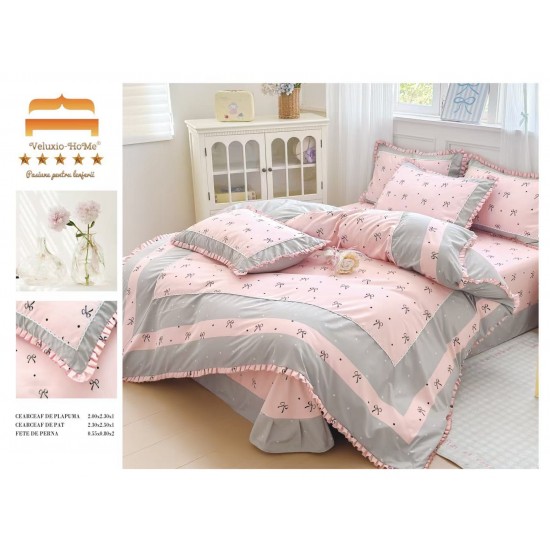 Lenjerie de pat finet 4 piese pat dublu cu volănașe – Roz Gri Fundițe, Elegantă și Delicată, LVF-031 Lenjerii Finet 4 piese cu Volanase