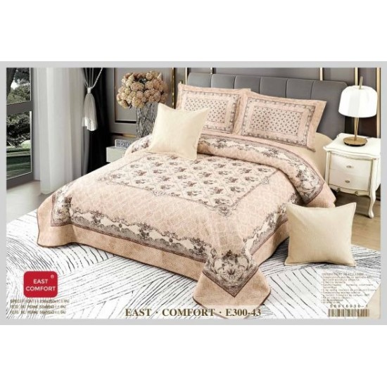 Set Cuvertură Catifea pentru Pat Dublu cu 4 Fețe de Pernă – Model Elegant Bej cu Detalii Florale, E300-20 Cuverturi Catifea 5 piese