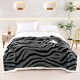 Pătură cu blăniță model zebra gri 200x230 cm Moale și Călduroasă, PBC-056 Paturi cu Blanita