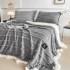 Pătură cu blăniță gri deschis 200x230 cm cu fermoar + 2 fețe de pernă – model elegant și călduros, PCI-068