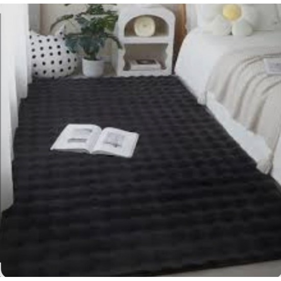 Covor Pufos 150x220 cm – Negru, Moale și Elegant pentru Living sau Dormitor, CFB-013 Covoare Fluffy