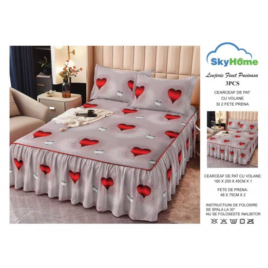 Cearșaf cu volănașe din bumbac finet + 2 fețe de pernă – model inimioare roșii pe gri, LDBS-160 3 lenjerii la 199 lei