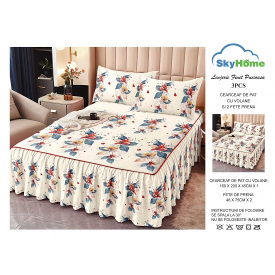 Cearșaf cu volănașe din bumbac finet + 2 fețe de pernă – model floral crem-albastru cu accente roșii, LDBS-163 3 lenjerii la 199 lei