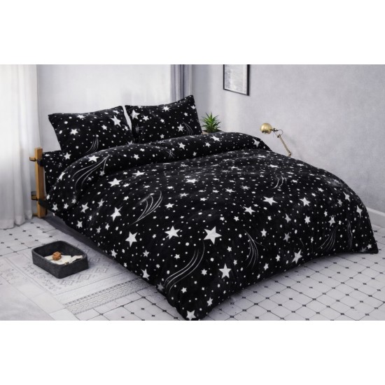 Set Lenjerie Cocolino 4 piese pat dublu cu cearșaf cu elastic – Model Stele Alb pe Negru, LEC-130 Lenjerii Cocolino 4 piese cu ELASTIC