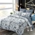 Set Lenjerie Pat Dublu 6 Piese cu Cearșaf cu Elastic din Bumbac Finet – Model Geometric Modern, Albastru și Gri, LDE-035