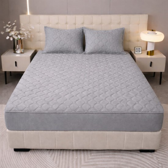 Husă Topper pentru Saltea 160x200 cm – Gri Matlasat cu Elastic + 2 Fețe de Pernă, HTC-077 Husa/Topper cu ELASTIC 160-200 cm