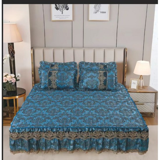 Cuvertură Pat Dublu din Catifea cu Dantelă 3 Piese – 230x250 cm + 2 Fețe de Pernă, Model Albastru, CCB-005 Cuverturi Catifea cu Volane si Dantela