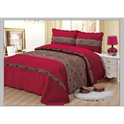 Cuvertură Pat Dublu 3 Piese din Catifea Matlasată – 230x250 cm + 2 Fețe de Pernă, Model Bordo, CMM-002