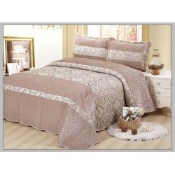 Cuvertură Pat Dublu 3 Piese din Catifea Matlasată – 230x250 cm + 2 Fețe de Pernă, Model Bej, CMM-003