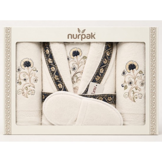 Set Cadou Baie 7 Piese – Halat de Baie și Prosoape din Bumbac 100% Crem cu Broderie Albastră, HBC-023 Halate de baie