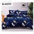 Set Lenjerie Pat Dublu Bumbac Satinat 4 Piese cu Cearșaf cu Elastic – Model Pene Albe și Aurii, Bleumarin, LES-052