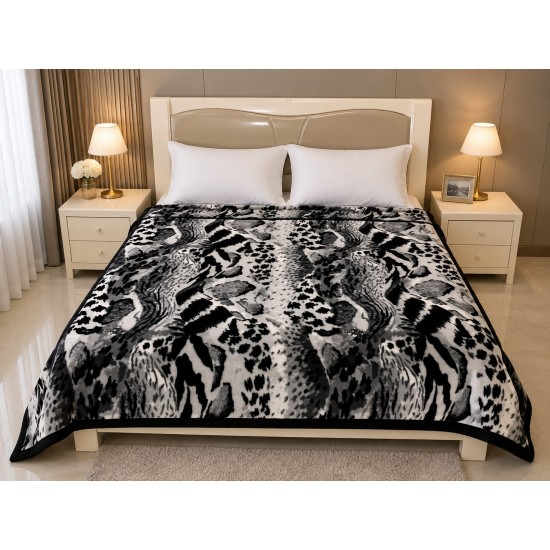 Pătură Cocolino Pufoasă pentru Pat Dublu 200x230 cm – Model Animal Print Alb-Negru, Groasă și Călduroasă, PCM-061 Paturi cocolino duble