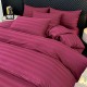 Lenjerie de Pat Damasc Premium, 6 Piese, 100% Bumbac, Cearșaf cu Elastic, Bordo, LDS-076 Lenjerii Damasc 6 piese cu Cearsaf cu ELASTIC