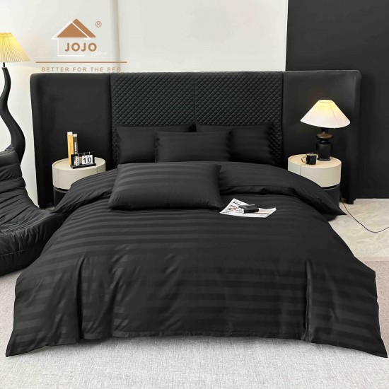 Lenjerie de Pat Damasc Premium, 6 Piese, 100% Bumbac, Cearșaf cu Elastic, Negru, LDS-078 Lenjerii Damasc 6 piese cu Cearsaf cu ELASTIC