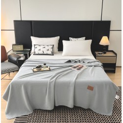 Pătură Fleece 200x230 cm Gri Perlat – Pătură Pufoasă și Călduroasă pentru Pat Dublu, PCS-005