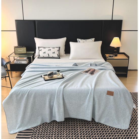 Pătură Fleece 200x230 cm Blue Deschis – Pătură Pufoasă și Călduroasă pentru Pat Dublu, PCS-006 Paturi Cocolino Slim
