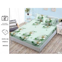 Cearșaf cu Elastic Bumbac Satinat 180x200 cm + 2 Fețe de Pernă – Model Flori Albe pe Verde Menta, OHT-087