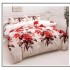 Set Pilotă Matlasată 185x230 cm + Cearșaf cu Elastic 180x200 cm + 2 Fețe de Pernă 50x70 cm – Flori Rosii, PPL-037