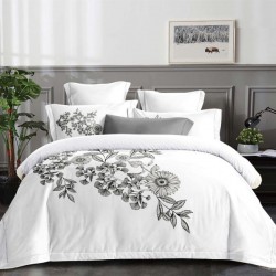 Lenjerie de Pat Dublu 4 Piese Bumbac Finet cu Cearșaf cu Elastic – Model Floral Alb-Gri, LFB-227