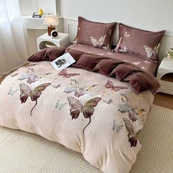 Lenjerie Cocolino 4 Piese Pat Dublu cu Cearșaf cu Elastic – Model Fluturi Bej-Maro, LEC-145