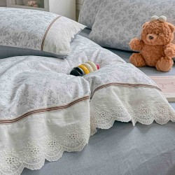 Lenjerie de Pat Premium 4 Piese, Bumbac 100%, cu Volănașe din Dantelă,Cearceaf Elastic– Model floral, LBB-001