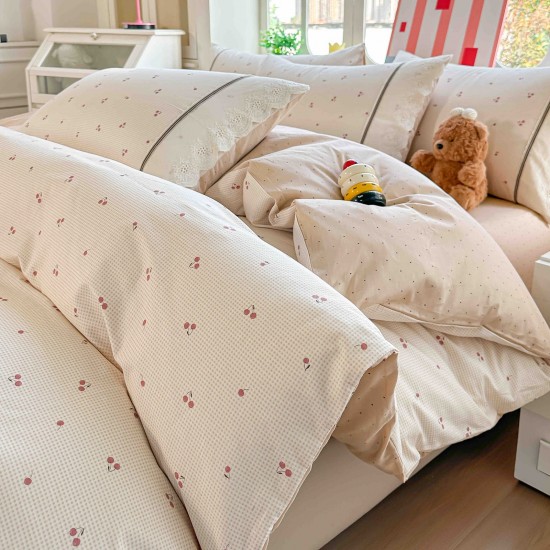 Lenjerie de Pat Premium 4 Piese, Bumbac 100%, cu Volănașe din Dantelă,Cearceaf Elastic– Crem, LBB-002 Lenjerii 100% Bumbac