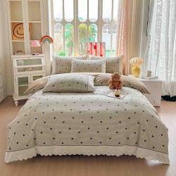 Lenjerie de Pat Premium 4 Piese, Bumbac 100%, cu Volănașe din Dantelă,Cearceaf Elastic– Bej - Negru, LBB-003