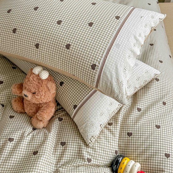 Lenjerie de Pat Premium 4 Piese, Bumbac 100%, cu Volănașe din Dantelă,Cearceaf Elastic– Bej - Negru, LBB-003 Lenjerii 100% Bumbac