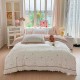 Lenjerie de Pat Premium 4 Piese, Bumbac 100%, cu Volănașe din Dantelă,Cearceaf Elastic– Crem - Roz, LBB-004 Lenjerii 100% Bumbac