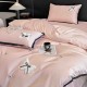 Lenjerie de Pat Premium Satin Deluxe cu Broderie Elegantă, Bumbac 100%, 4 Piese, Roz Pudrat, LBB-021 Lenjerii 100% Bumbac