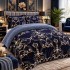 Pilotă Cocolino cu Blăniță 200×230 cm + 2 Fețe de Pernă 50×70 cm – Model Regal Bleumarin cu Auriu, PDC-084